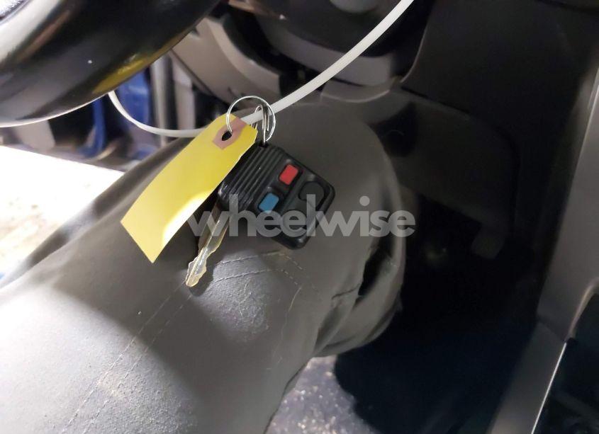 Photo 11 of 2009 Ford Focus SES (VIN 1FAHP36N39W240811)