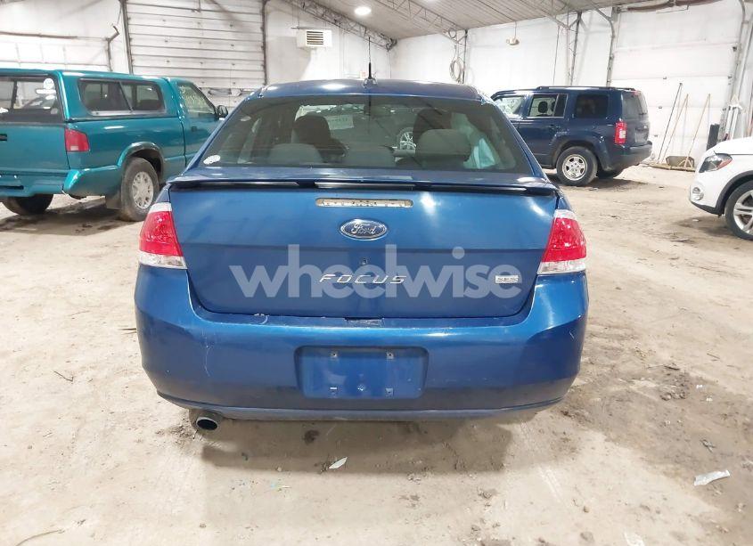 Photo 16 of 2009 Ford Focus SES (VIN 1FAHP36N39W240811)