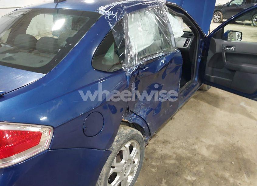 Photo 6 of 2009 Ford Focus SES (VIN 1FAHP36N39W240811)