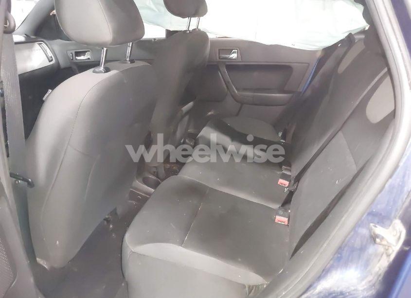 Photo 8 of 2009 Ford Focus SES (VIN 1FAHP36N39W240811)