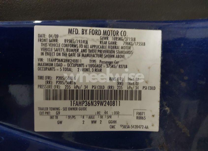 Photo 9 of 2009 Ford Focus SES (VIN 1FAHP36N39W240811)