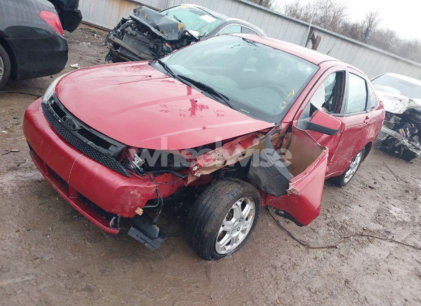 Photo 2 of 2009 Ford Focus SES (VIN 1FAHP36N39W253882)