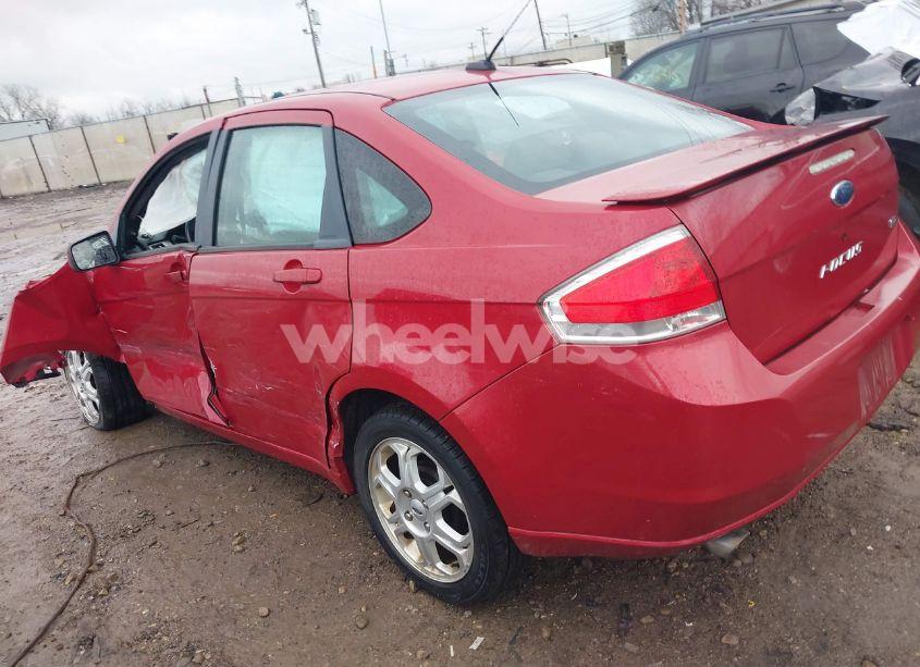 Photo 3 of 2009 Ford Focus SES (VIN 1FAHP36N39W253882)