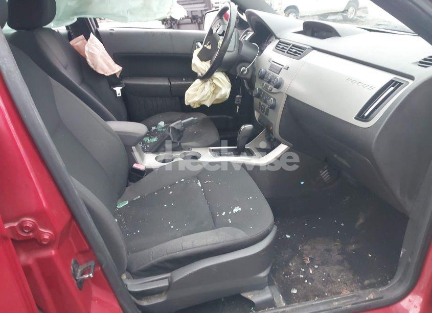 Photo 5 of 2009 Ford Focus SES (VIN 1FAHP36N39W253882)