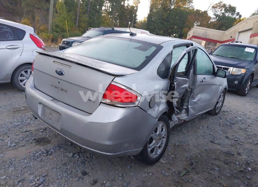 Photo 4 of 2009 Ford Focus SES (VIN 1FAHP36N49W179792)