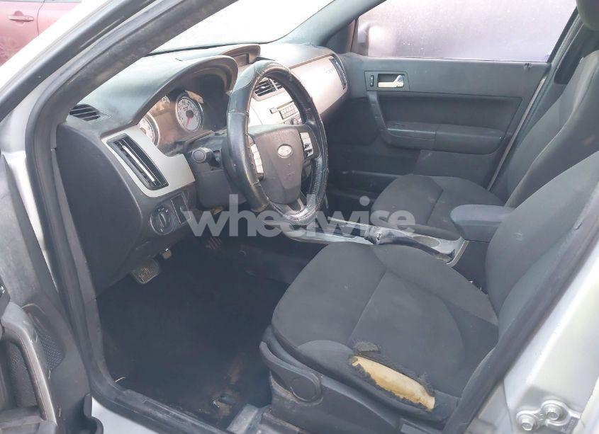 Photo 5 of 2009 Ford Focus SES (VIN 1FAHP36N49W193689)