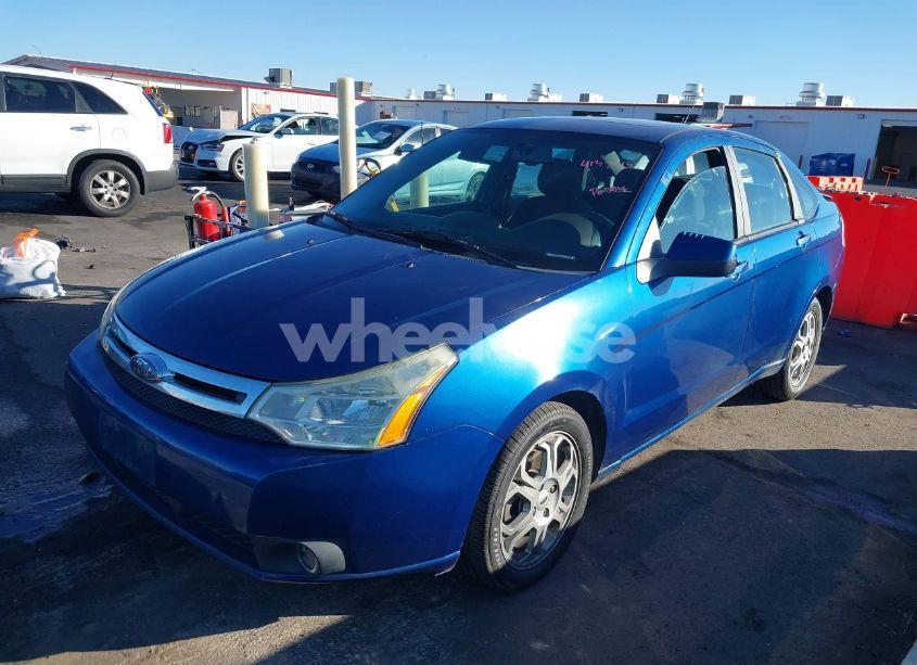 Photo 2 of 2009 Ford Focus SES (VIN 1FAHP36N49W196074)