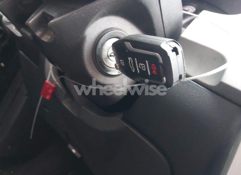 Photo 11 of 2009 Ford Focus SES (VIN 1FAHP36N59W190090)