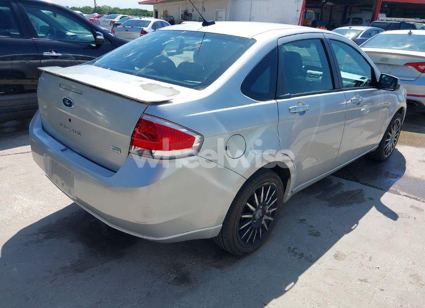 Photo 4 of 2009 Ford Focus SES (VIN 1FAHP36N69W102910)