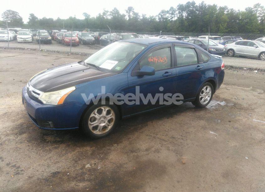 Photo 2 of 2009 Ford Focus SES (VIN 1FAHP36N69W155025)