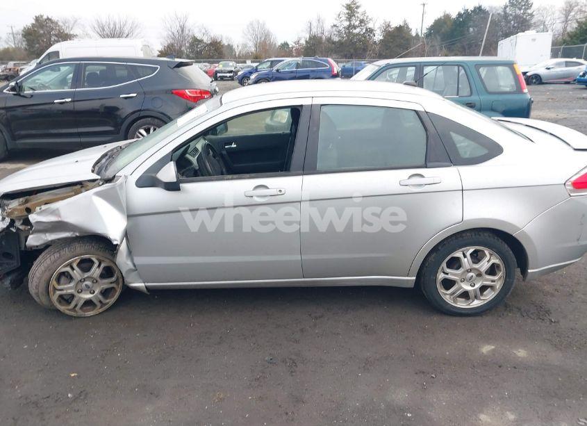 Photo 14 of 2009 Ford Focus SES (VIN 1FAHP36N69W255562)