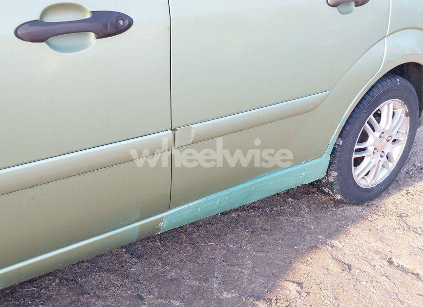 Photo 13 of 2007 Ford Focus SE/SES (VIN 1FAHP36N77W153281)