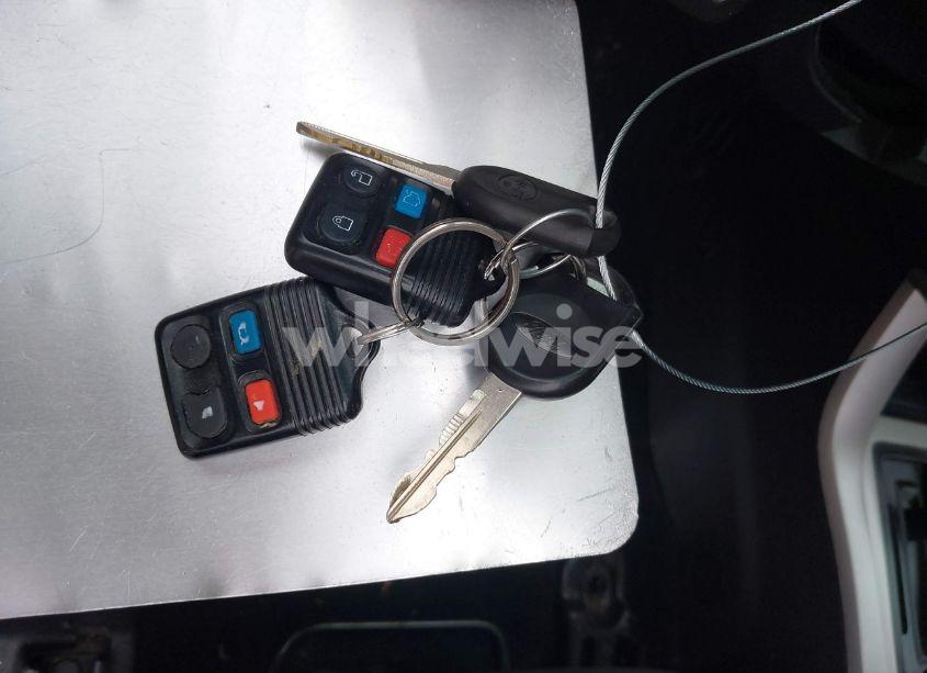 Photo 11 of 2009 Ford Focus SES (VIN 1FAHP36N79W108277)