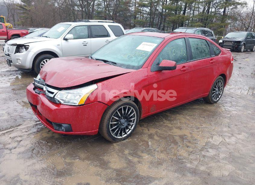 Photo 2 of 2009 Ford Focus SES (VIN 1FAHP36N79W108277)