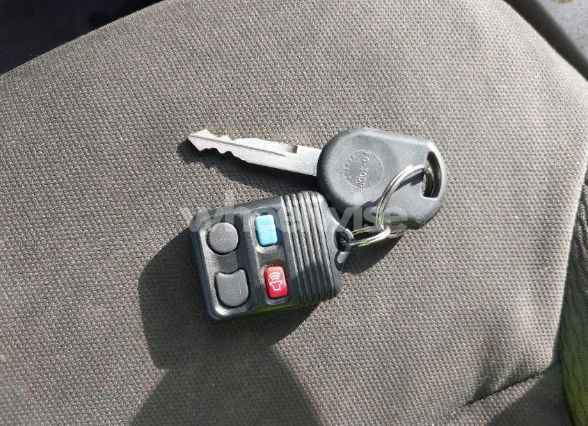 Photo 11 of 2009 Ford Focus SES (VIN 1FAHP36N79W115892)