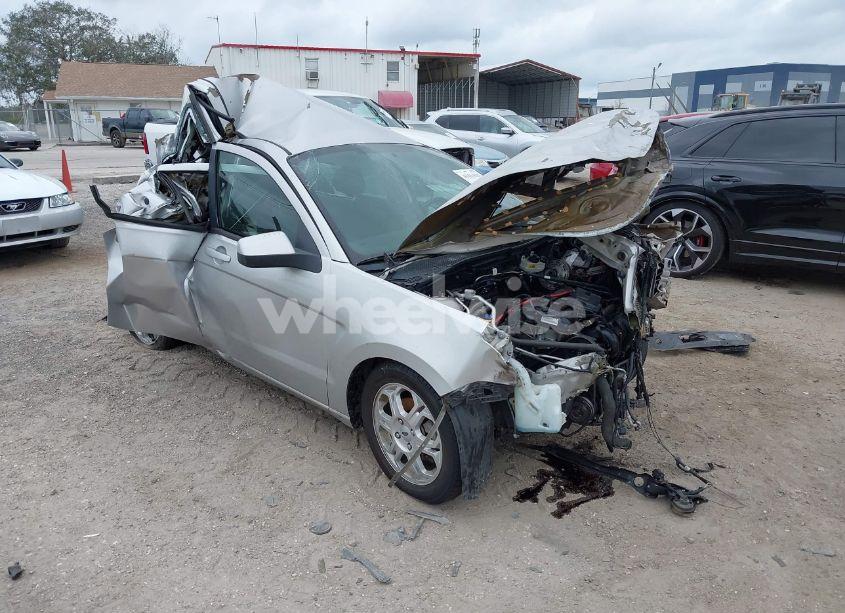 2009 Ford Focus SES (VIN 1FAHP36N79W128058) main photo