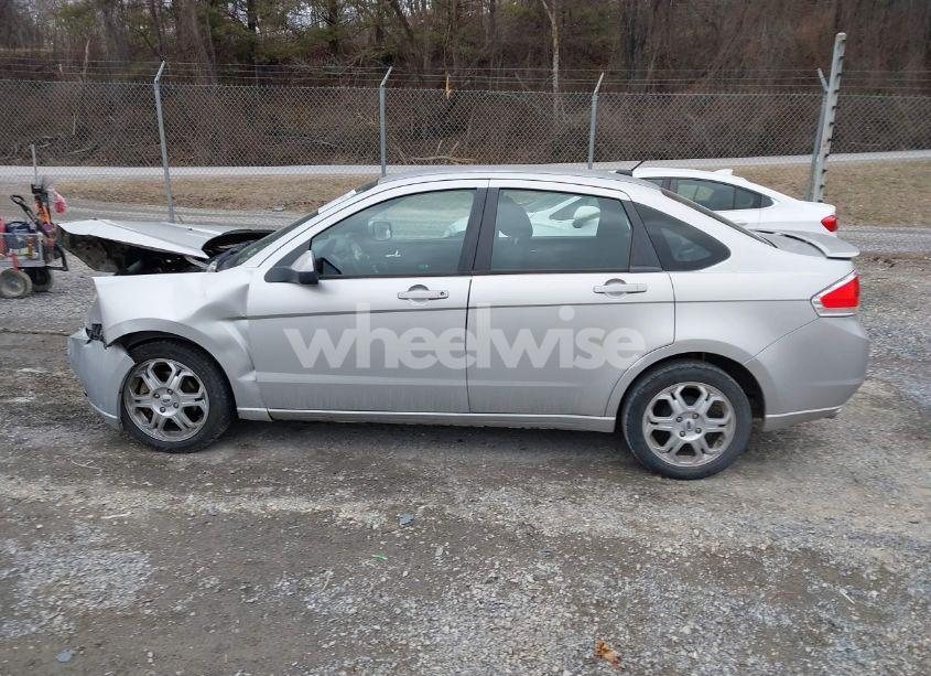 Photo 14 of 2009 Ford Focus SES (VIN 1FAHP36N79W248815)
