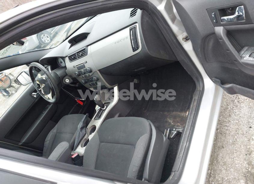 Photo 5 of 2009 Ford Focus SES (VIN 1FAHP36N79W248815)