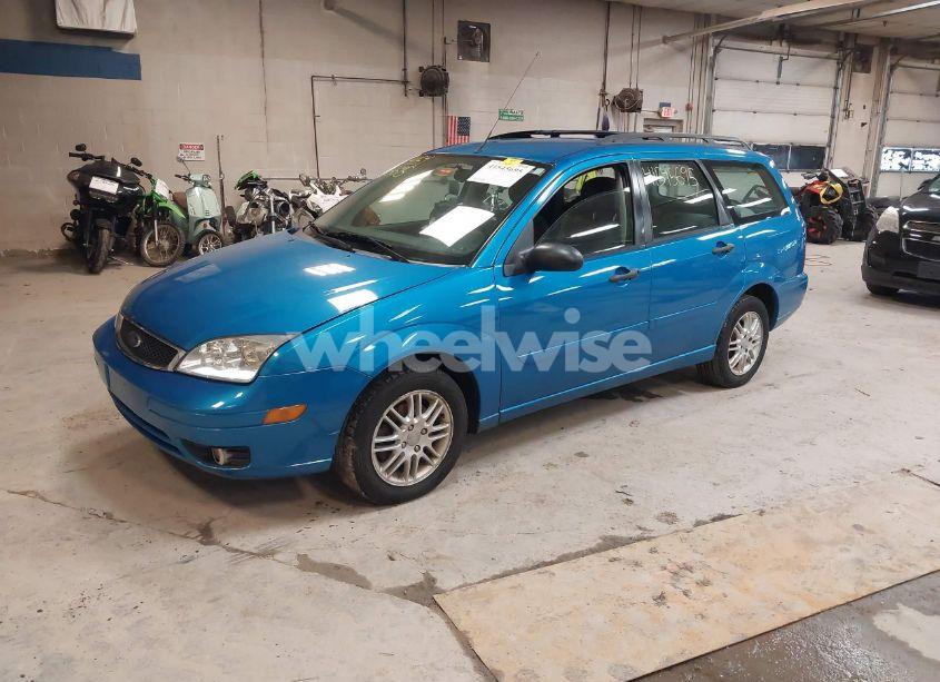 Photo 2 of 2007 Ford Focus SE/SES (VIN 1FAHP36N87W147585)