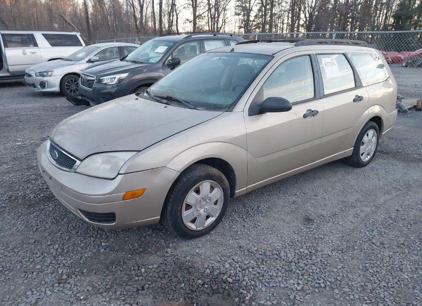 Photo 2 of 2007 Ford Focus SE/SES (VIN 1FAHP36N87W185849)