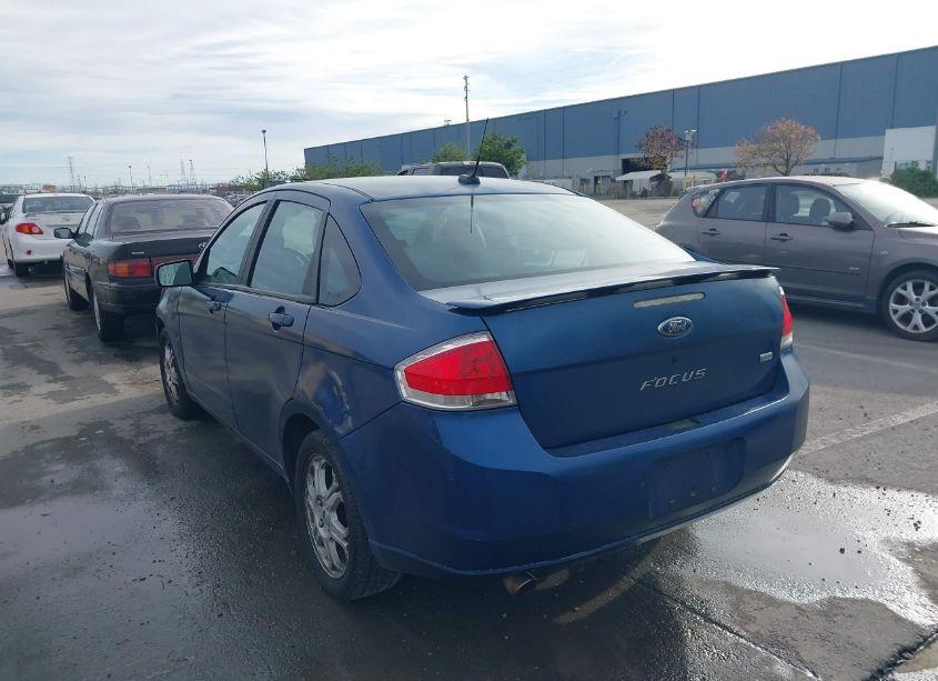 Photo 3 of 2009 Ford Focus SES (VIN 1FAHP36N99W120737)
