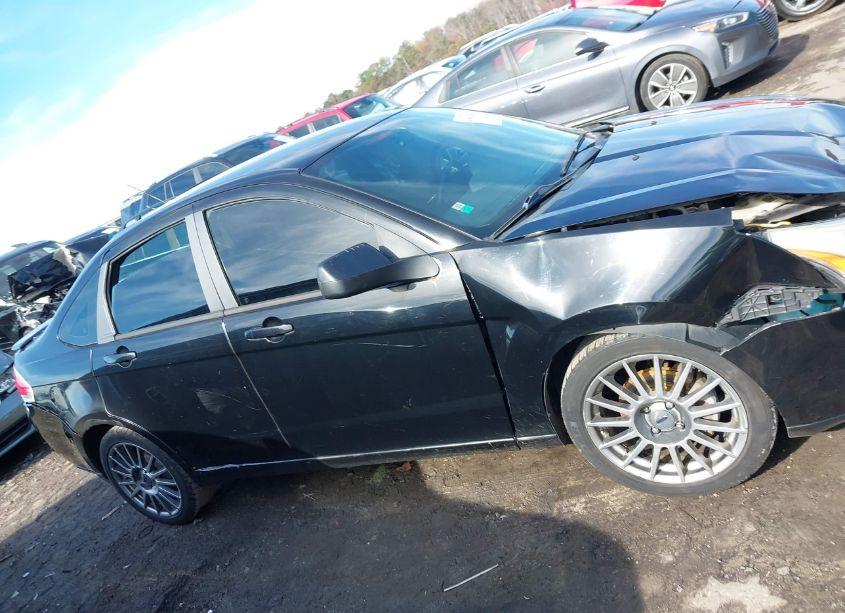 Photo 13 of 2009 Ford Focus SES (VIN 1FAHP36N99W142379)