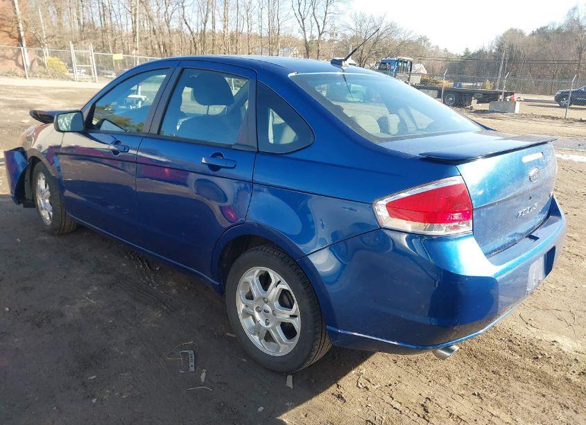 Photo 3 of 2009 Ford Focus SES (VIN 1FAHP36N99W147193)