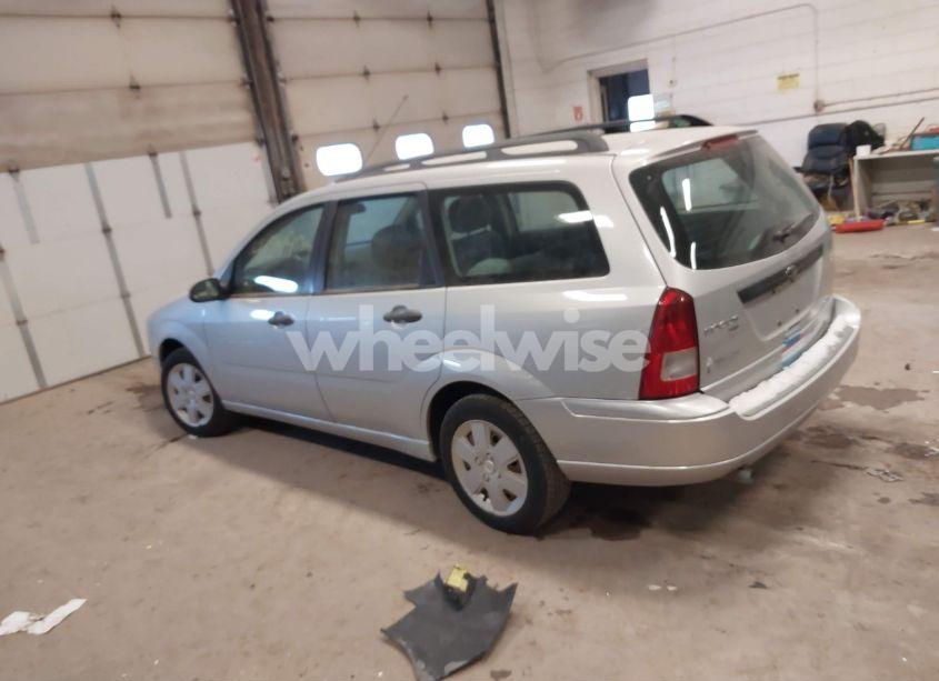 Photo 3 of 2006 Ford Focus ZXW (VIN 1FAHP36NX6W226755)