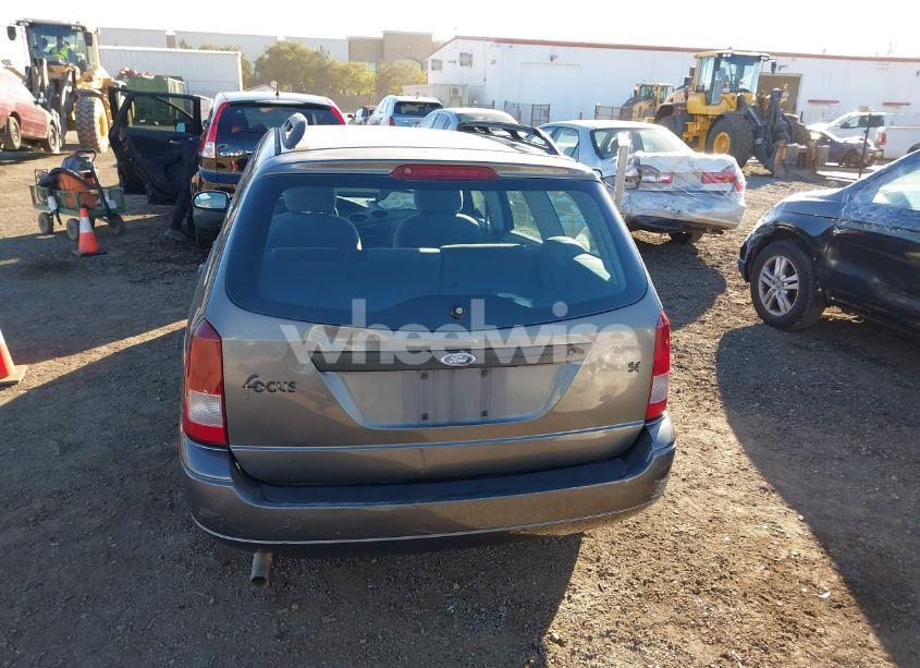 Photo 15 of 2004 Ford Focus SE (VIN 1FAHP36Z94W105666)