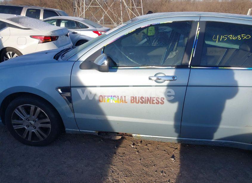 Photo 14 of 2009 Ford Focus SEL (VIN 1FAHP37N19W172846)