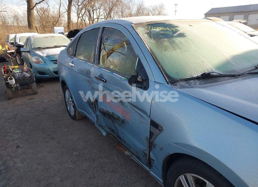 Photo 6 of 2009 Ford Focus SEL (VIN 1FAHP37N19W172846)