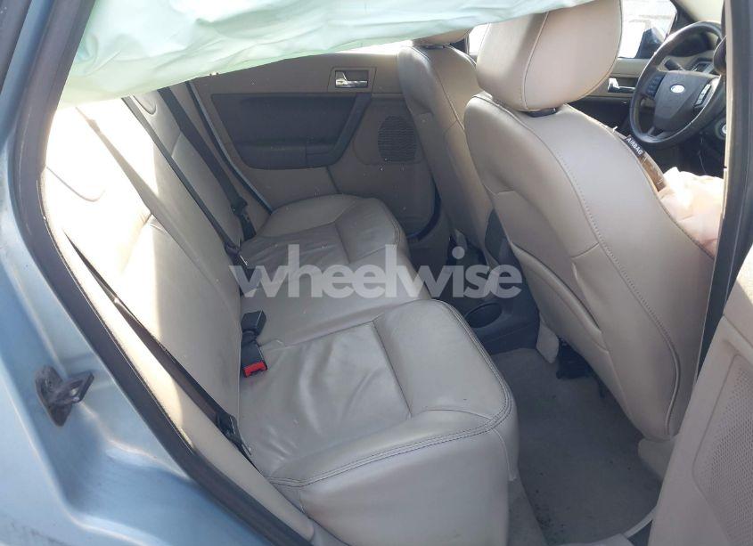 Photo 8 of 2009 Ford Focus SEL (VIN 1FAHP37N19W172846)