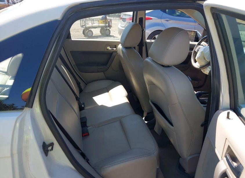 Photo 8 of 2009 Ford Focus SEL (VIN 1FAHP37N39W198123)