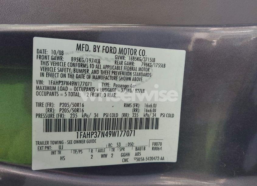 Photo 9 of 2009 Ford Focus SEL (VIN 1FAHP37N49W177071)