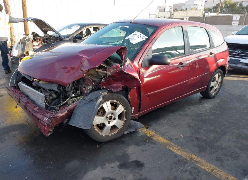 Photo 2 of 2007 Ford Focus S/SE/SES (VIN 1FAHP37N57W233080)