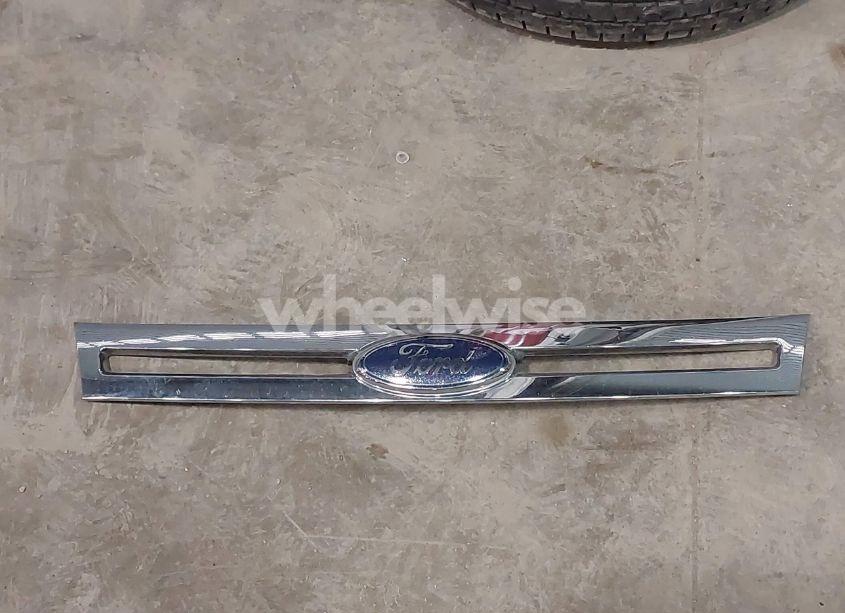 Photo 12 of 2009 Ford Focus SEL (VIN 1FAHP37N59W111211)