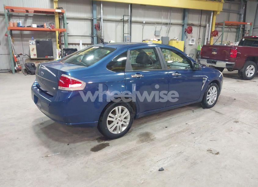 Photo 4 of 2009 Ford Focus SEL (VIN 1FAHP37N59W111211)