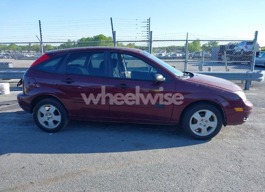 Photo 13 of 2007 Ford Focus S/SE/SES (VIN 1FAHP37N67W198470)