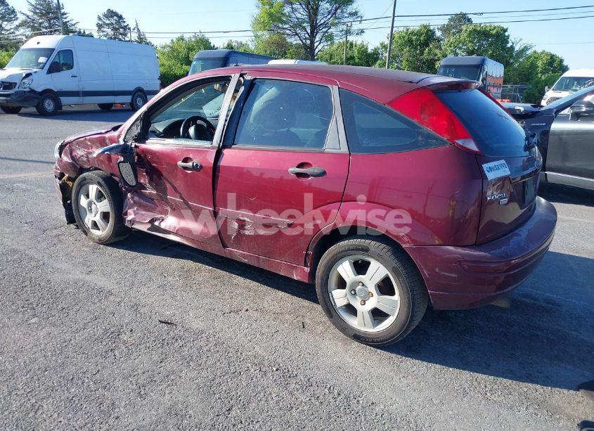 Photo 3 of 2007 Ford Focus S/SE/SES (VIN 1FAHP37N67W198470)