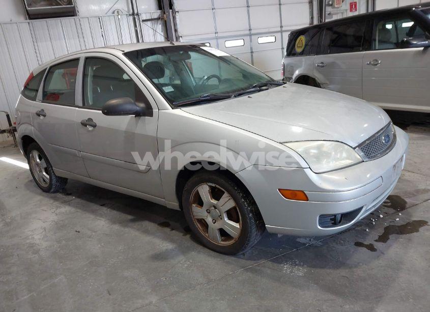 2007 Ford Focus S/SE/SES (VIN 1FAHP37N67W221827) main photo