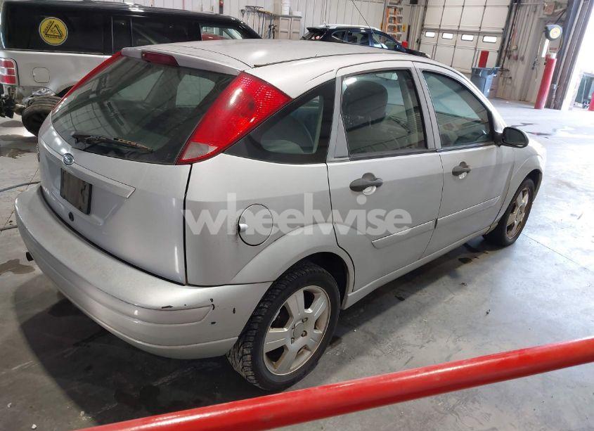 Photo 4 of 2007 Ford Focus S/SE/SES (VIN 1FAHP37N67W221827)