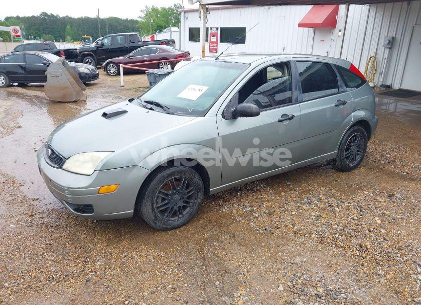 Photo 2 of 2006 Ford Focus ZX5 (VIN 1FAHP37N86W175318)