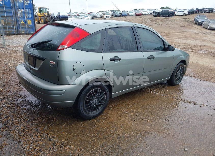Photo 4 of 2006 Ford Focus ZX5 (VIN 1FAHP37N86W175318)