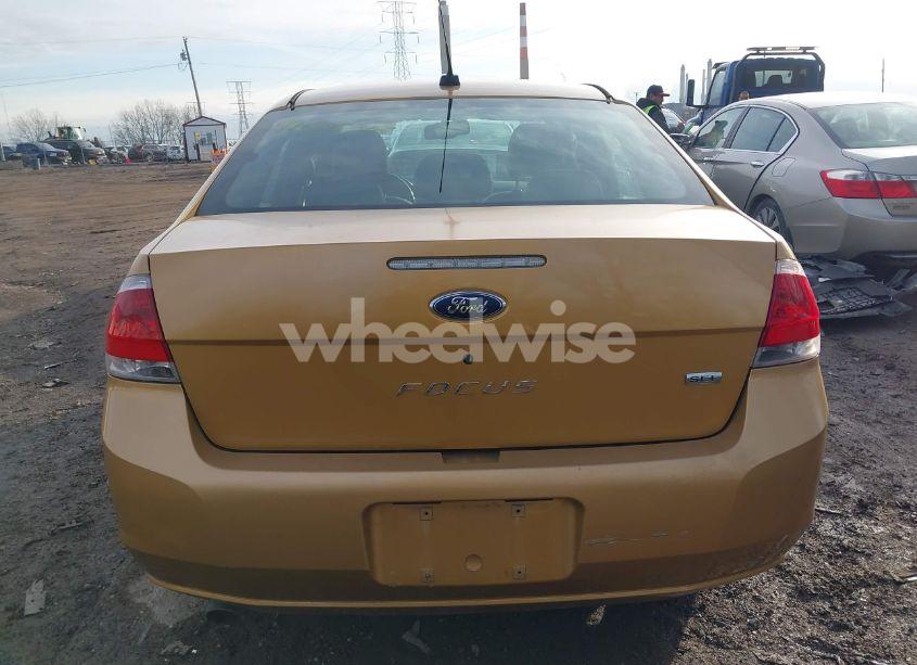 Photo 16 of 2009 Ford Focus SEL (VIN 1FAHP37N89W112093)