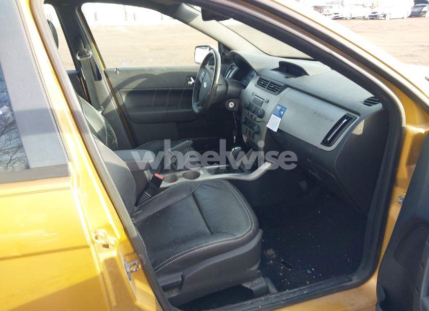 Photo 5 of 2009 Ford Focus SEL (VIN 1FAHP37N89W112093)