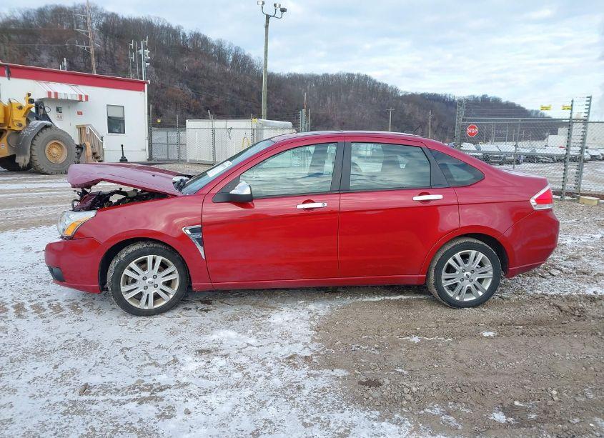 Photo 15 of 2009 Ford Focus SEL (VIN 1FAHP37N99W107680)
