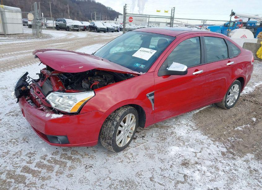Photo 2 of 2009 Ford Focus SEL (VIN 1FAHP37N99W107680)