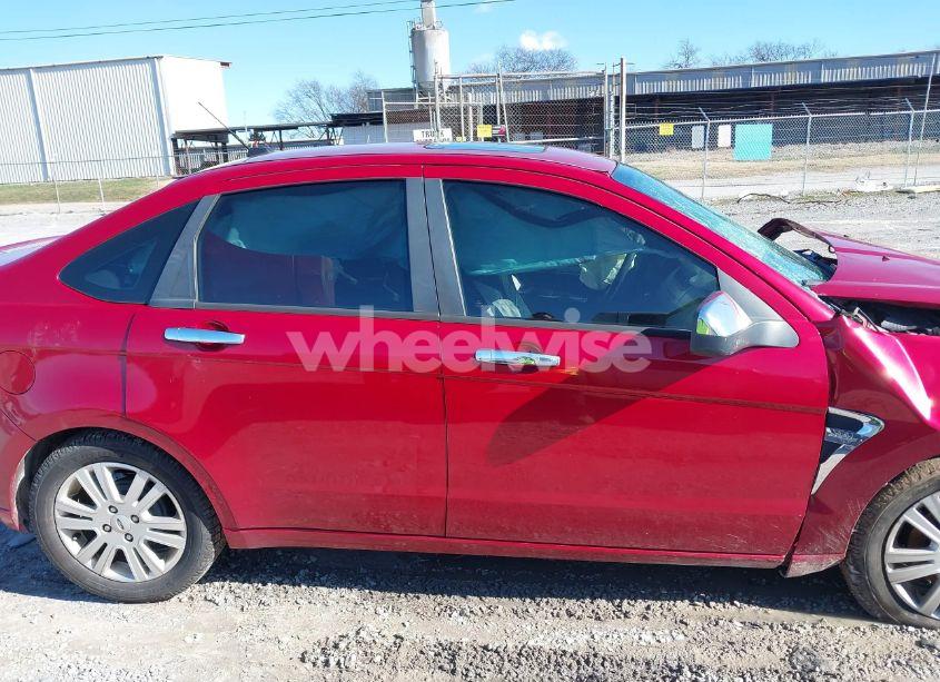 Photo 13 of 2009 Ford Focus SEL (VIN 1FAHP37NX9W119420)