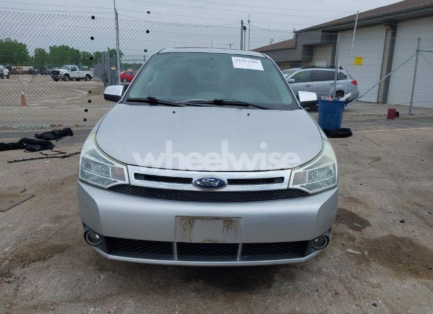 Photo 12 of 2009 Ford Focus SEL (VIN 1FAHP37NX9W200238)