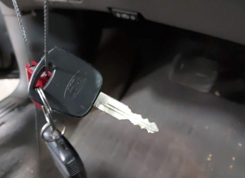 Photo 11 of 2003 Ford Focus ZTS (VIN 1FAHP38303W306878)